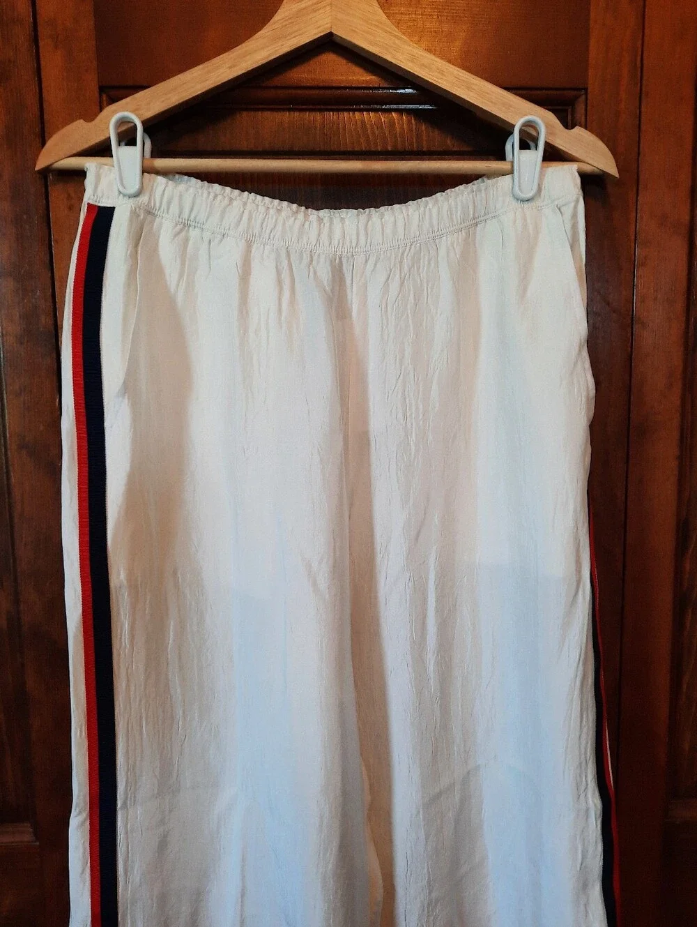🛍NWT J. Crew Stratus Side-Stripe Ivory Textured Stain Pull-on Track Pant Size 4 - Picture 3 of 16
